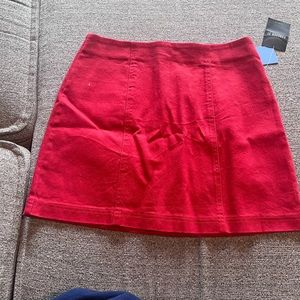 Red denim skirt, forever 21